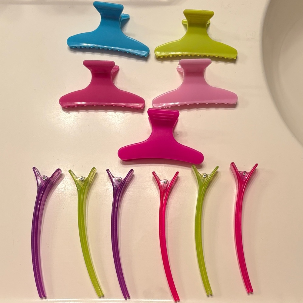 Colorful Hair Styling Clips
